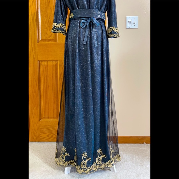 Formal Dress Sizes M & XL Blue Gold Glitter Sparkle Sleeves SULTAN Kaftan Abaya - Picture 12 of 15